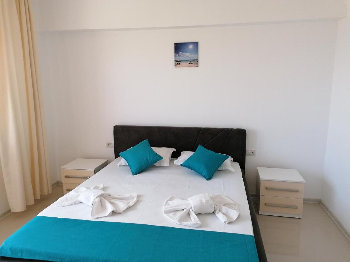 Azamara Hotel Costinesti Bagian luar foto